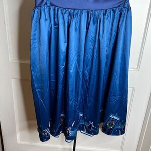 Doctor Who Hot Topic Tardis Blue Phone Booth Christmas Circle Skirt Plus Size 1
